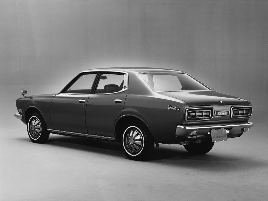  Datsun Bluebird U Sedan 1971 года  (фото 5 из 6)